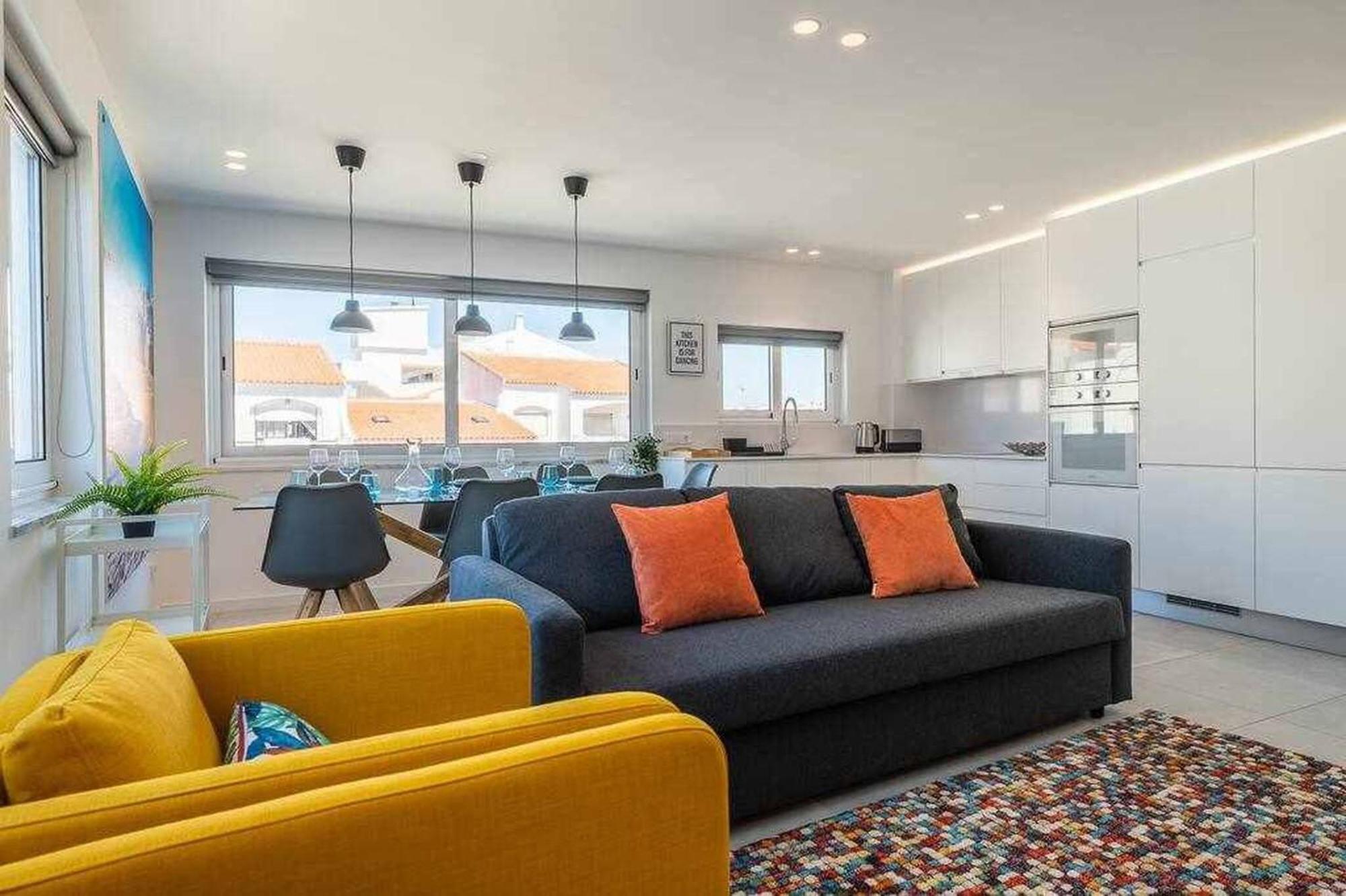 Central Town 2-Bedroom Apartment אלבופיירה מראה חיצוני תמונה